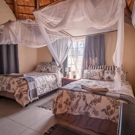 515 On Warthog By The River Marloth Park Exterior photo